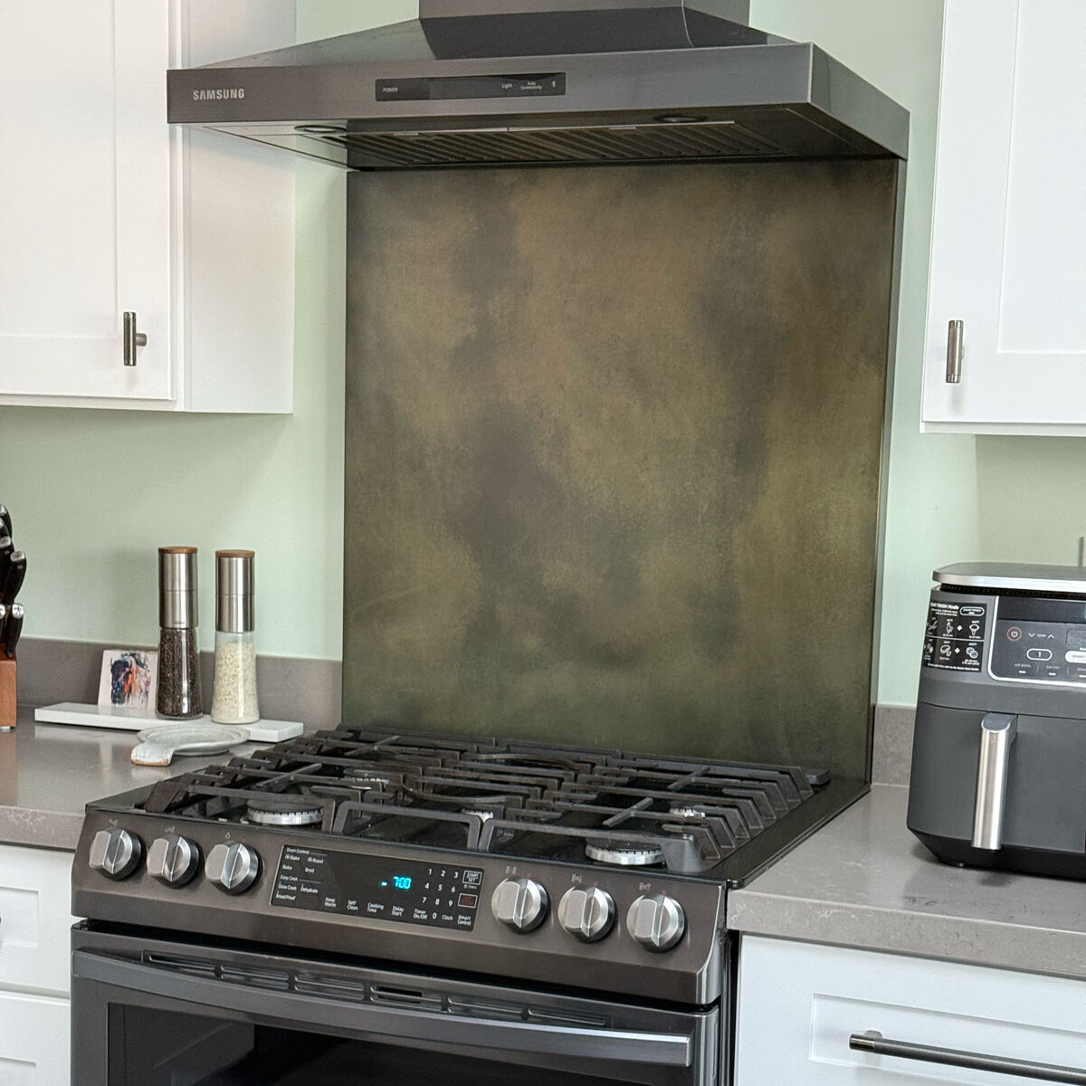 Custom backsplash for residential application